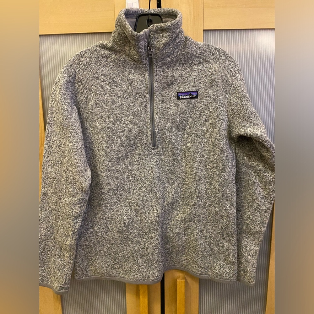 Patagonia grey better sweater pullover Size Small *BRANDED